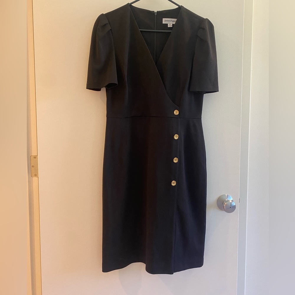 (see pics) Stretchy & Flattering Black Dress